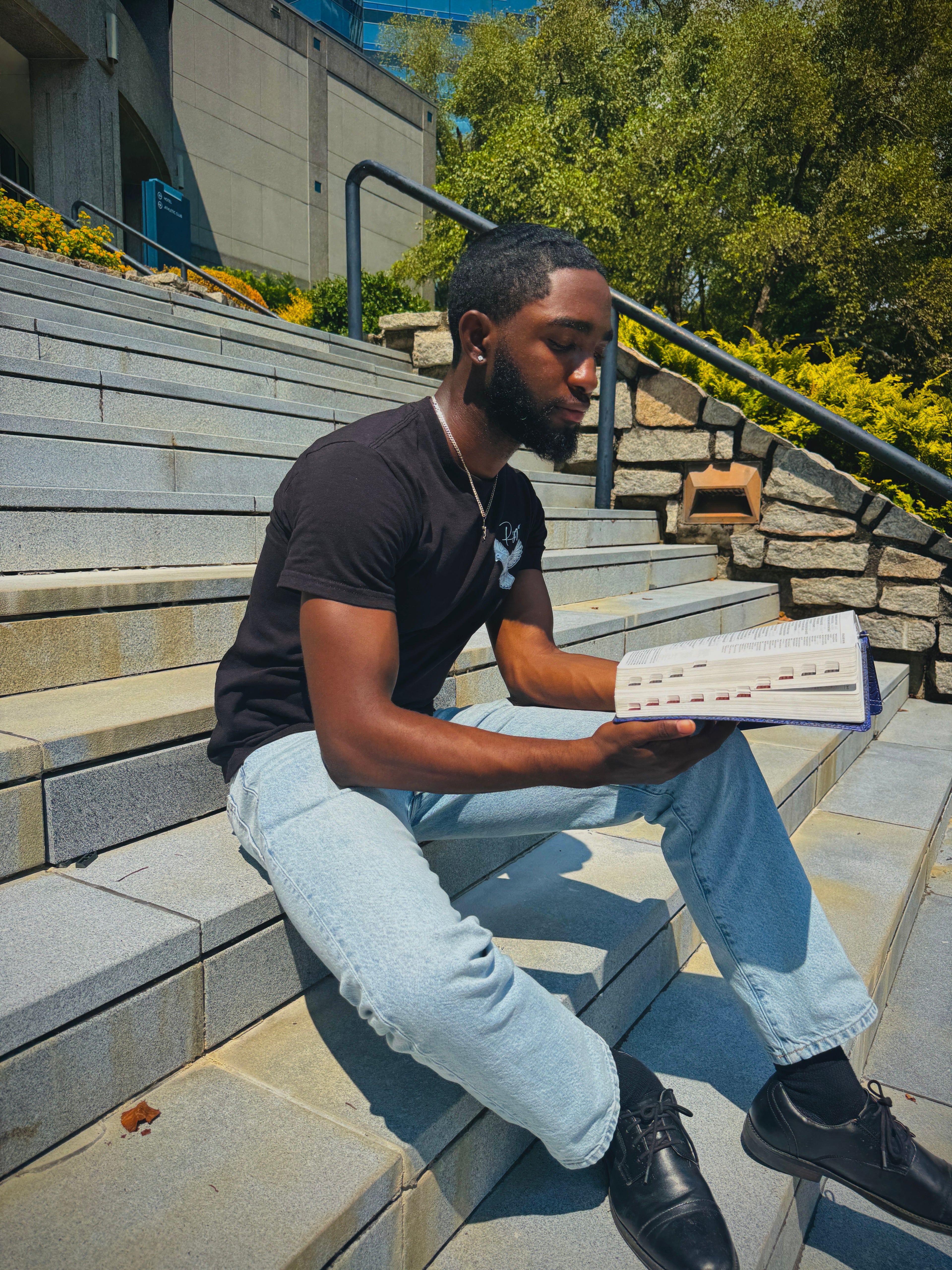 BLACK REDEEMED DOVE TEE
